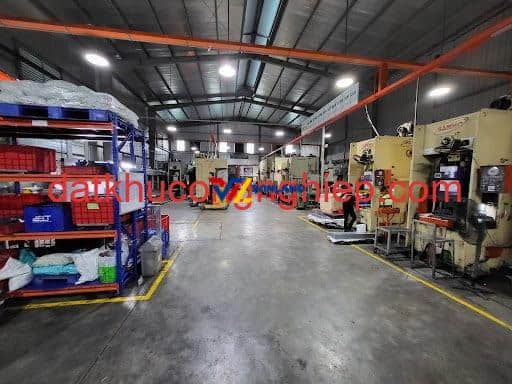 AF1QipNML0nLqD6iCR34UhoUWR5YbHyyaT8nAT7g7lCG=s512