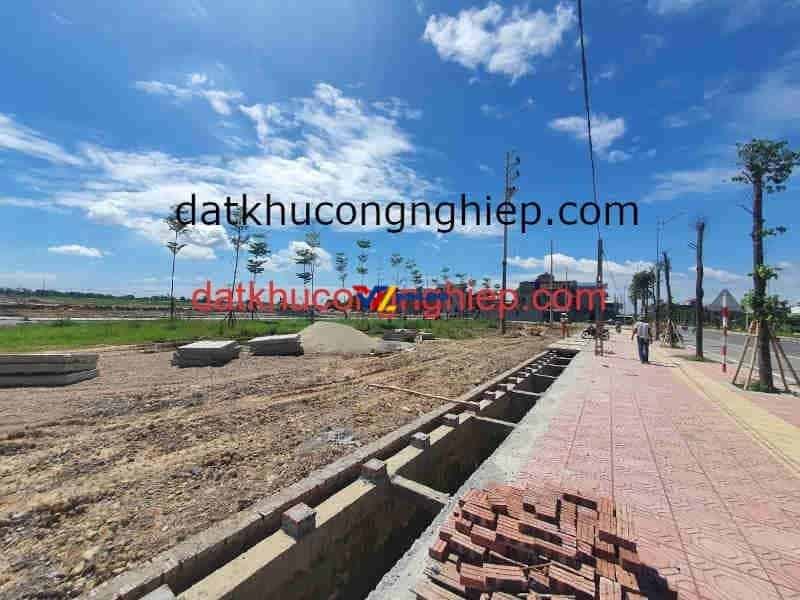 cum-cong-nghiep-phuong-trung