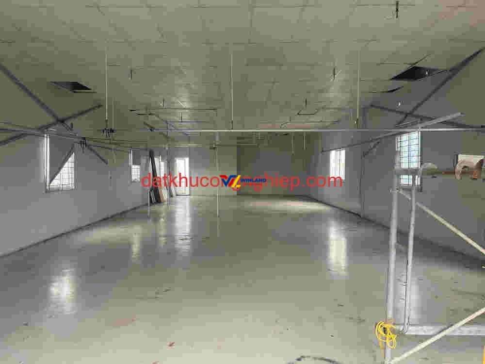 nha-xuong-bien-giang