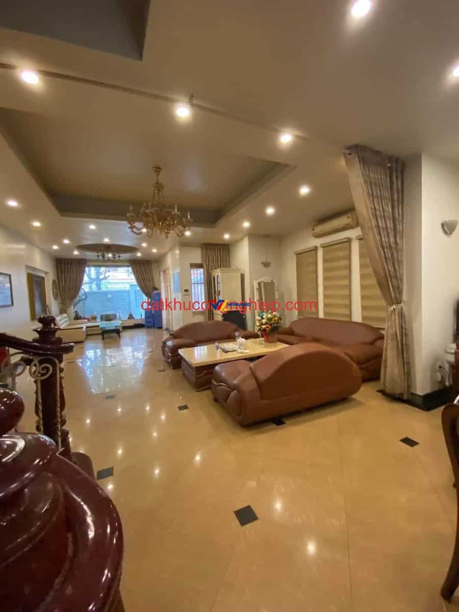 z4665350578357_f89b60804772b5521f8e2ff51d342af8