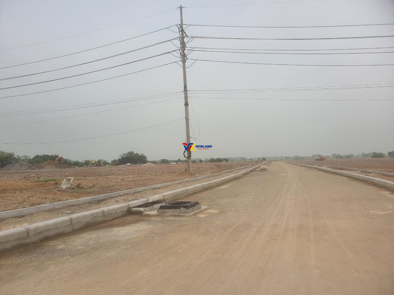 dat-cong-nghiep-xa-cau