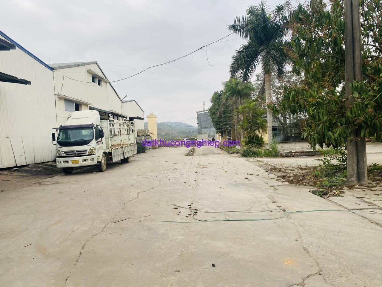 nha-xuong-hoa-binh-5